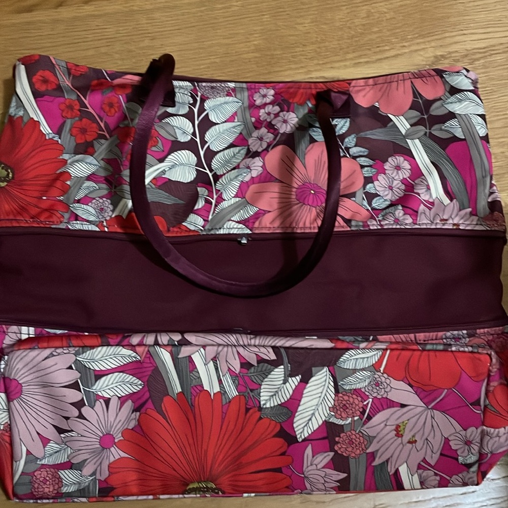 Vera Bradley Floral Tote Bag - Pink and Red - Picture 4 of 10